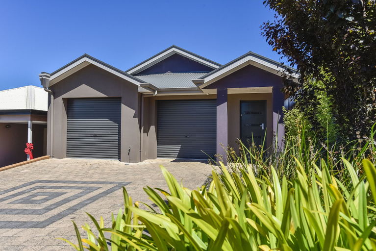 Exterior & Views, MG Apartment, Mount Gambier