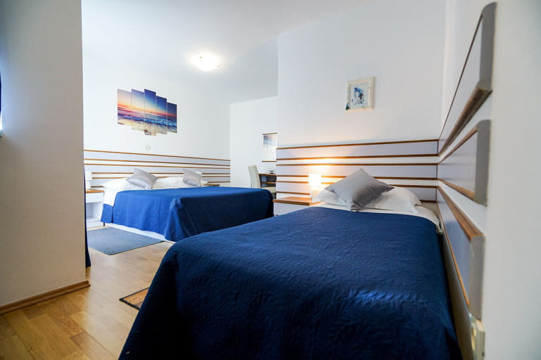 Bedroom 3, Hotel Belvedere, Sukošan