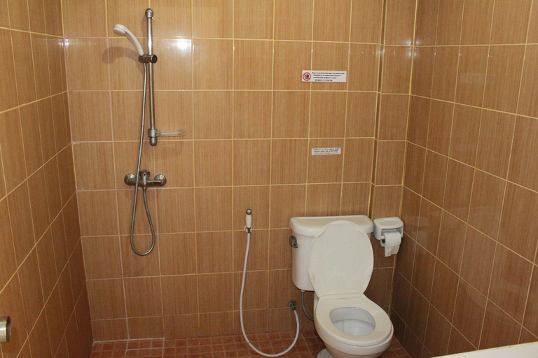 Bathroom 4, Merit Hill, Phuket Island