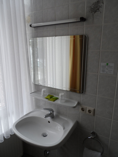 Bedroom 5, Hôtel Le Châtelet, Luxembourg