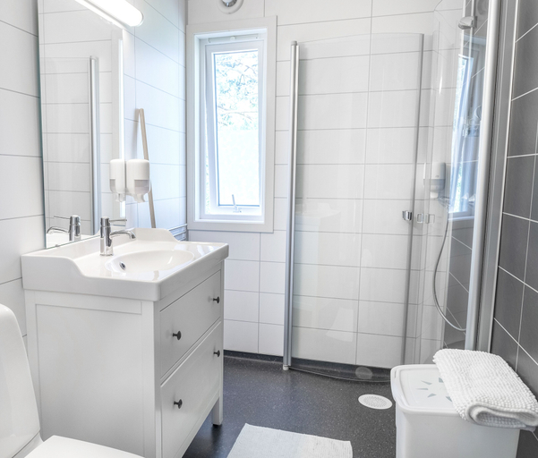 Bathroom, Bosdalhuset, Høyanger