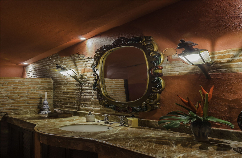 Bathroom 5, Casa Cordoba Estrella, Cartagena de Indias