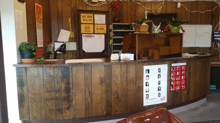 Others 4, Tahitian Motor Inn, Franklin