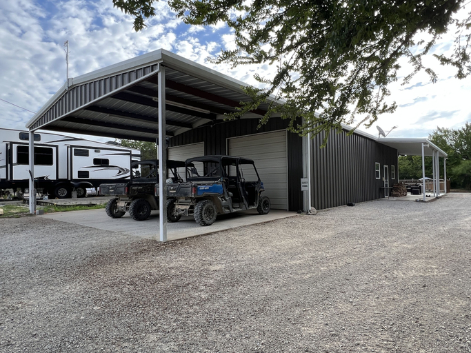 Exterior & Views 2, Lake Godstone™, Jack