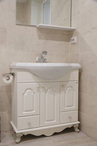 Bathroom 3, A-Rooms, Vladivostok gorsovet