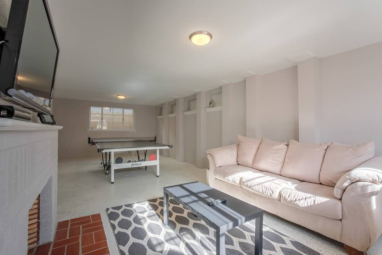 Others 5, 4 Bedroom Mountain View with Firepit & Ping Pong, El Paso