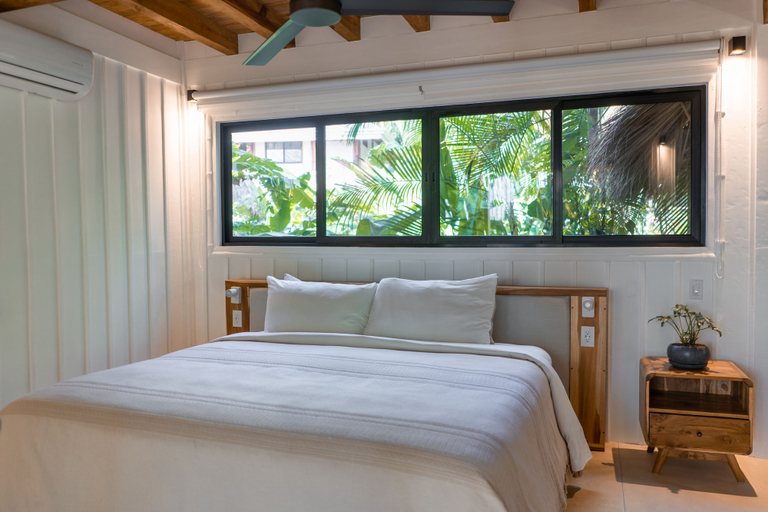 Bedroom 2, Blue Mist Hotel & Beach Club, Puntarenas