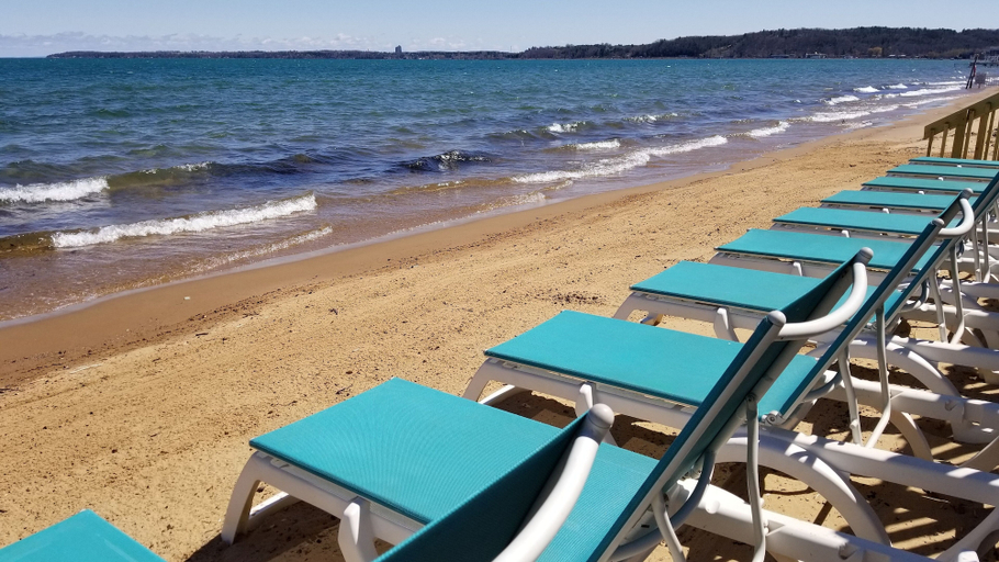 Others 1, Brio Beach Inn, Grand Traverse