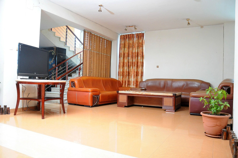 Others 5, Dimitri Hotel, Addis Abeba