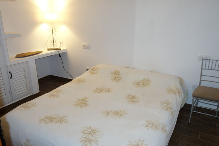 Bedroom 2, Casa Provença, Girona