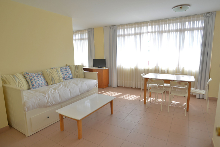 Others 5, Apartamentos Marina, Asturias