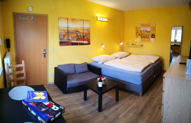 Bedroom 2, Havelapartments Gatow, Berlin
