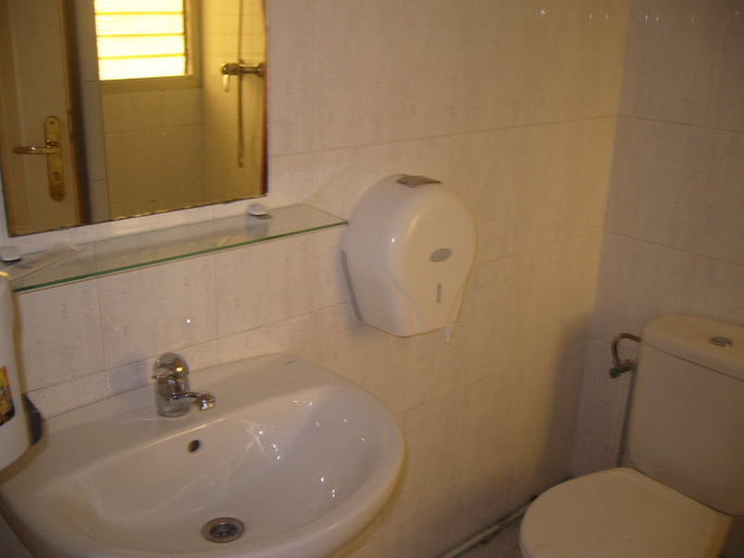Bathroom 4, El Artista de Paraíso, Alicante