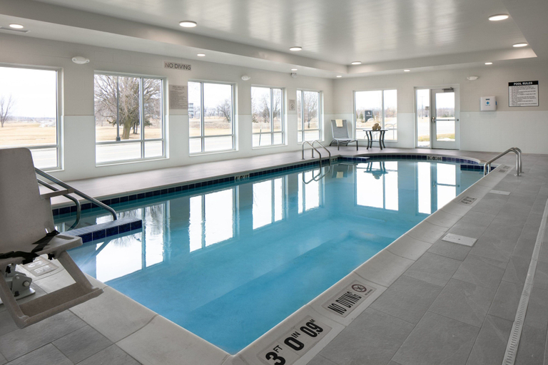 Sport & Beauty, TownePlace Suites by Marriott Oshkosh, Winnebago