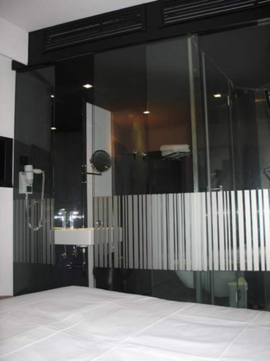 Others 5, Funchal Design Hotel, Funchal