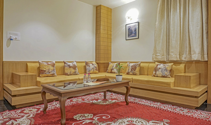 Public Area 3, Treebo The Utsav, Nashik, Nashik