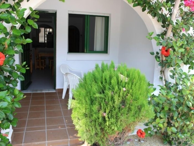 Exterior & Views 2, Apartamentos Torrelaguna-45, Almería