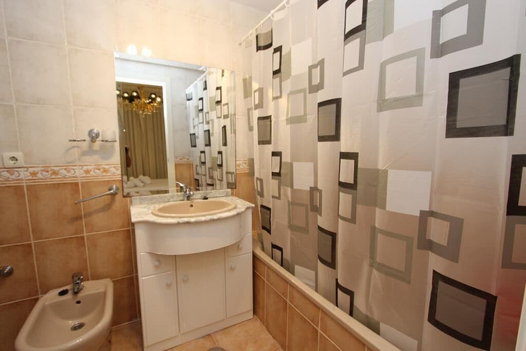 Bathroom 3, Atico Marina Raset, Alicante