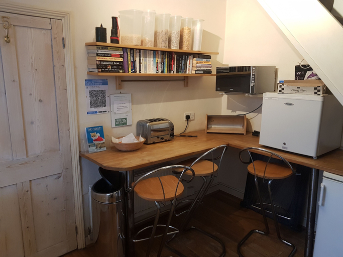 Others 5, Keyfield Terrace, Hertfordshire