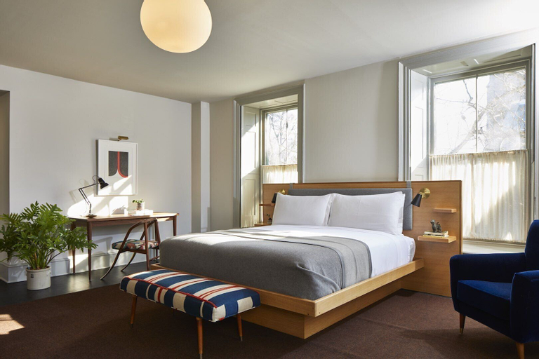 Bedroom 16