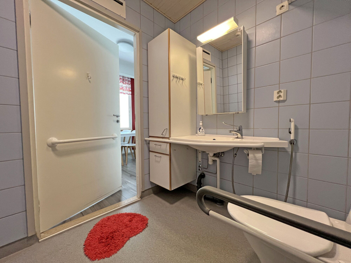 Bathroom 3, Muurame-City Studios, Central Finland