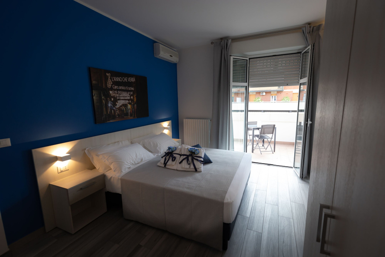 Bedroom 3, B&B Bologna Fair Tower, Bologna