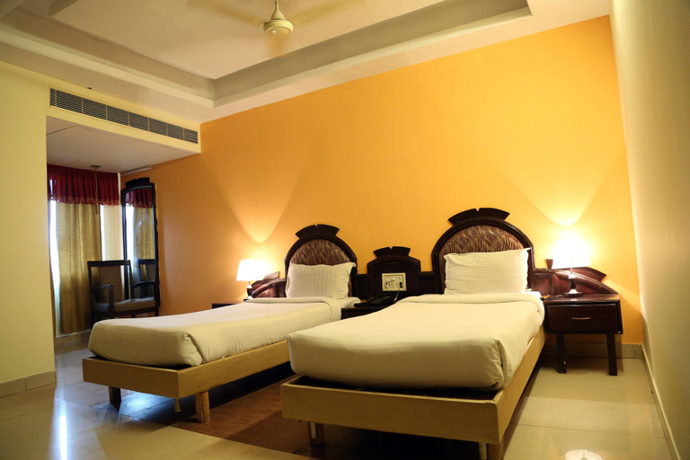 Bedroom 2, Hotel Hollyhock, Hyderabad