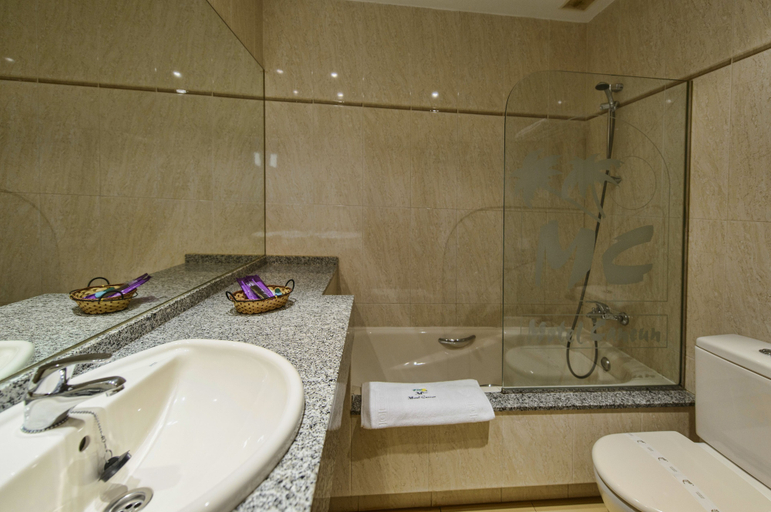 Bathroom 4, Motel Cancun León, León