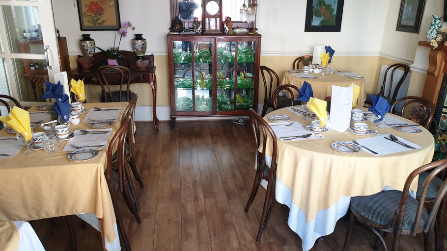 Food & Drinks 5, No9 guest house, Conwy