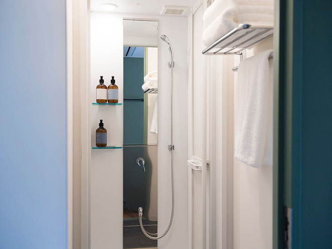 Bathroom 5, Ooe Valley Stay - Hostel, Yazu