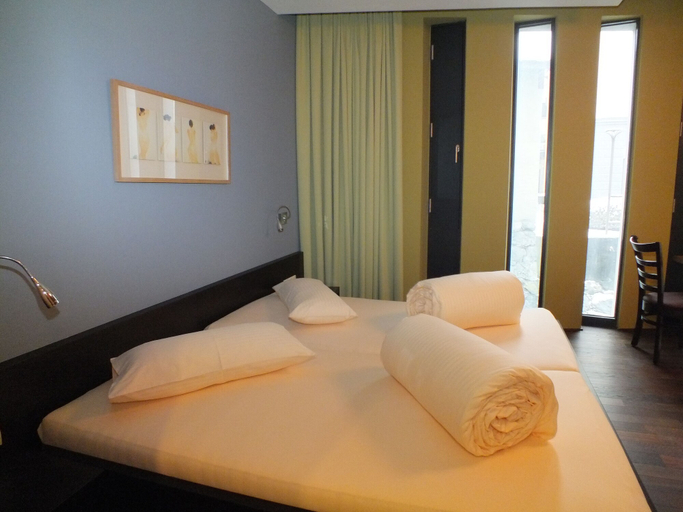 Bedroom 3, Businesshotel Valerian, Dornbirn
