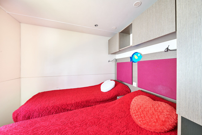 Bedroom 3, Camping Adria Mobile Homes Lanterna, Brtonigla
