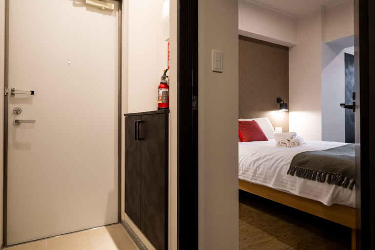 Bedroom 2, Porto7-5, Chatan