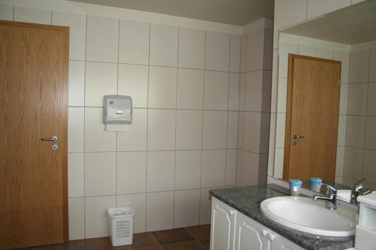 Bathroom 3, Guesthouse Svínavatn, Svínavatnshreppur