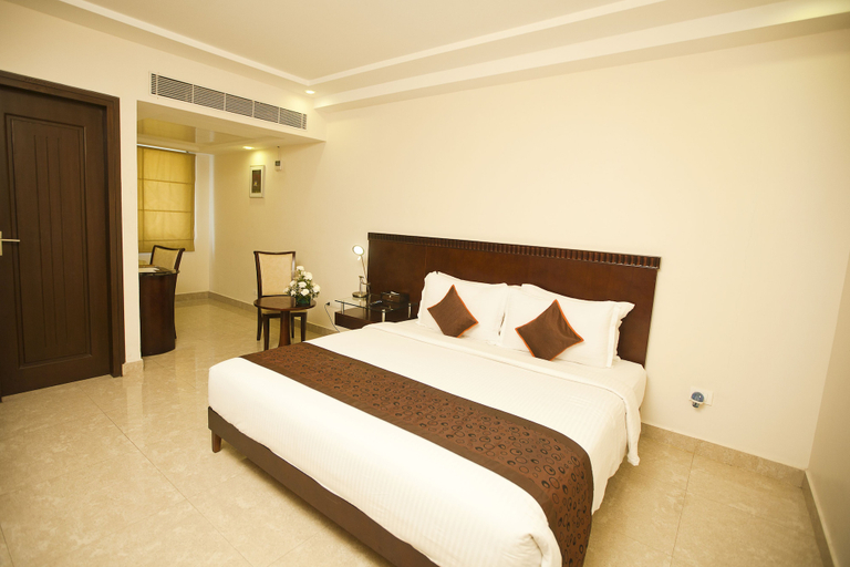 Bedroom 2, The Iris Hotel, Chennai