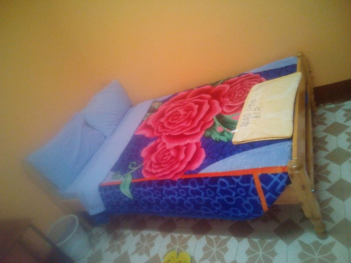 Bedroom 2, Roadside Inn Restaurant, Nyeri Town