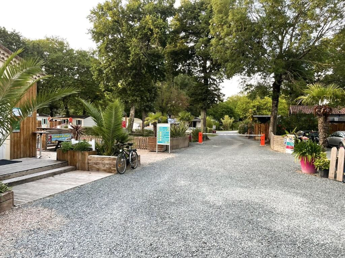 Others 4, Camping Royal Océan, Charente-Maritime