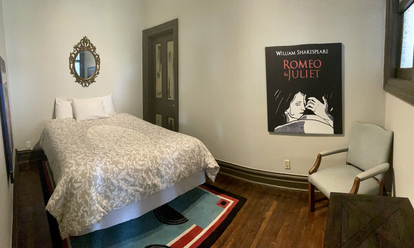 Bedroom 3, Stratford Suites - 32 Ontario St., Perth