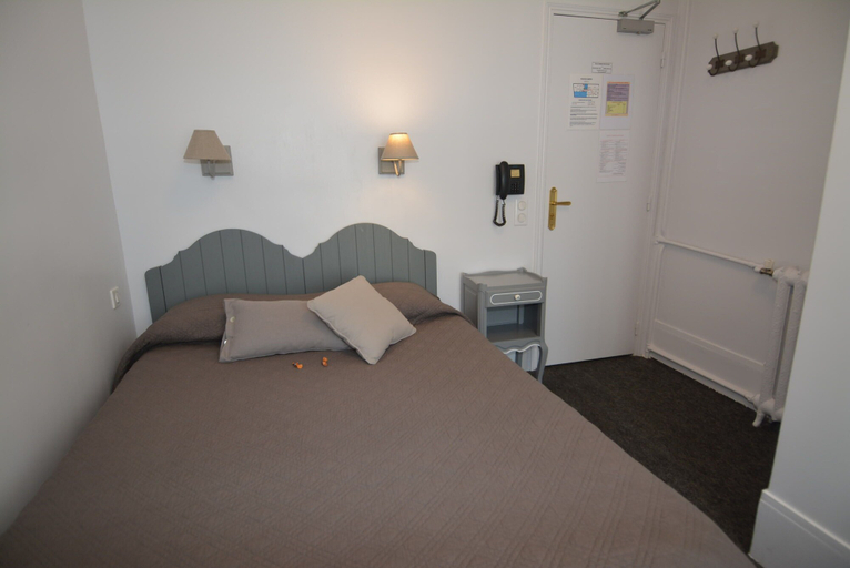 Bedroom 3, Port Royal Hotel, Paris