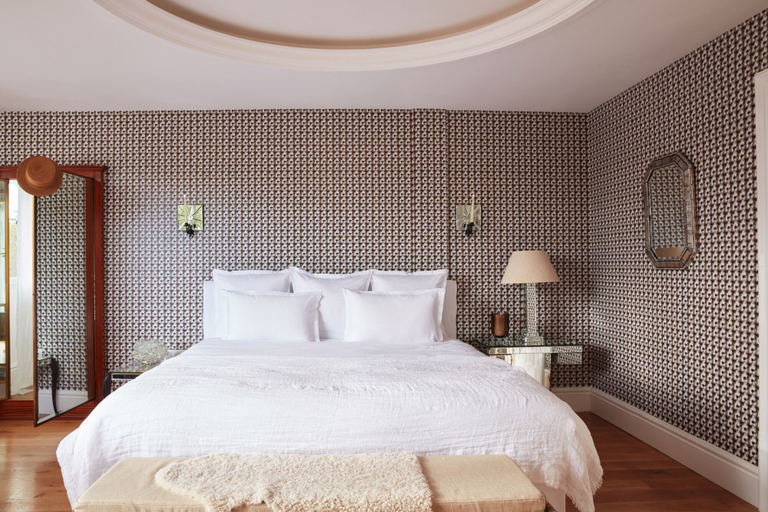 Bedroom 1, Brindos, Lac & Château, Pyrénées-Atlantiques