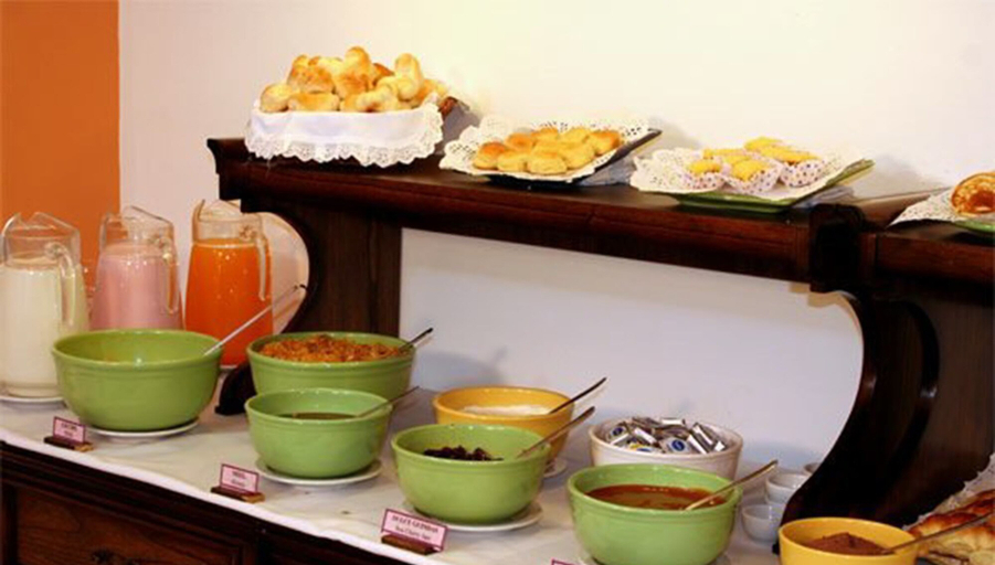 Food & Drinks 5, Kapenke Hotel, Lago Argentino