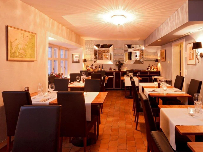 Food & Drinks 4, Hotel Rössli, Zürich