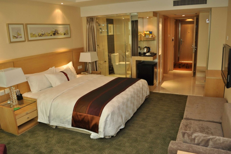 Bedroom 2, Ramada Plaza Shenyang City Center, Shenyang