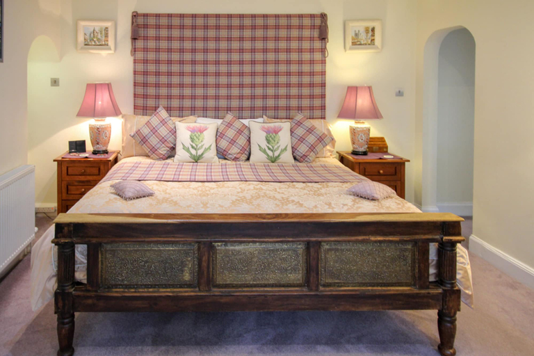 Bedroom 2, The Gantocks, Highland