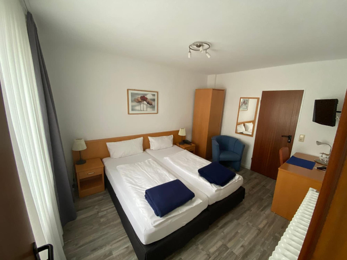 Bedroom 4, Hotel Restaurant Cala Luna, Marburg-Biedenkopf