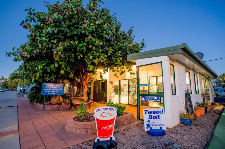 Exterior & Views 2, NRMA Bowen Beachfront Holiday Park, Bowen