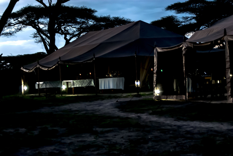 Exterior & Views 2, Serengeti Savannah Camps, Serengeti