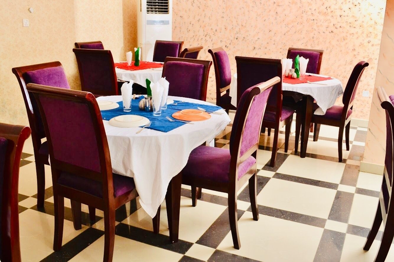 Food & Drinks 4, Limoh Suites, Ikpoba-Okha