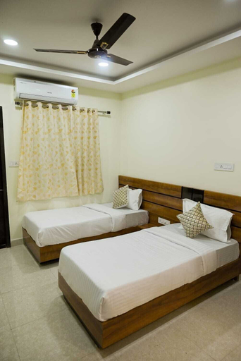 Bedroom 3, Hotel Golden Bliss, Bhopal