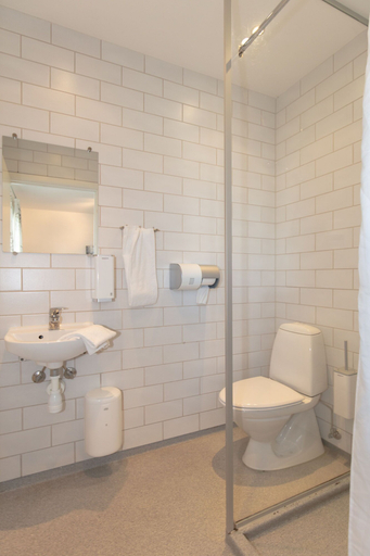 Bathroom 3, Foldens Bed & Breakfast, Frederikshavn